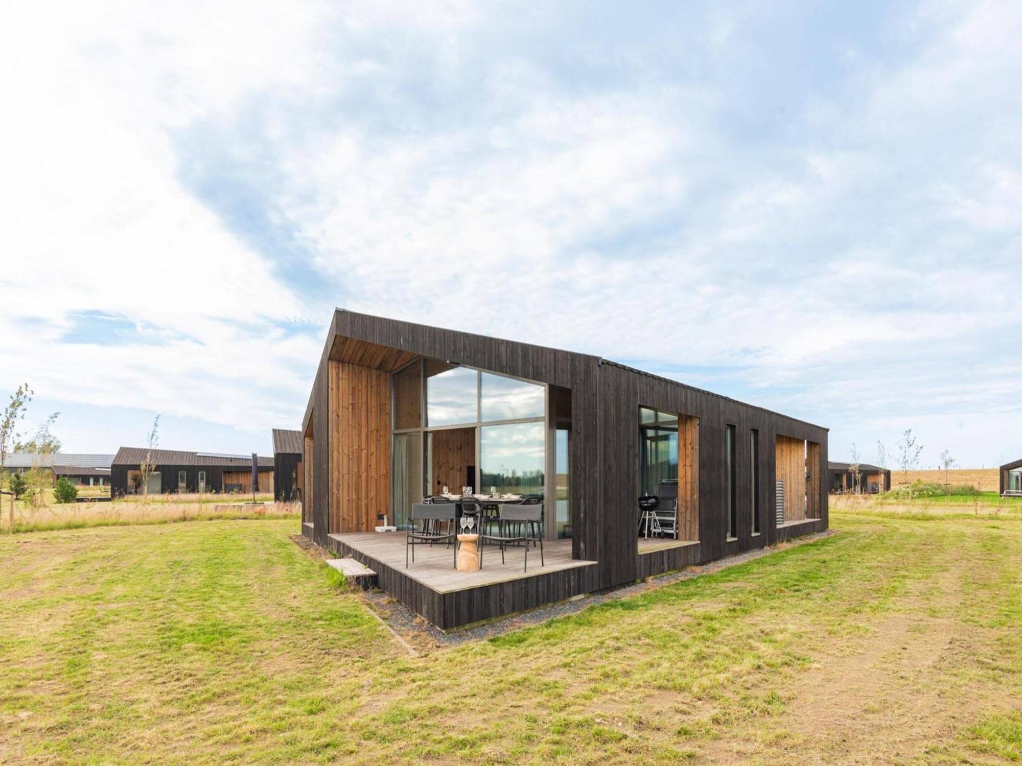 Spacious With Garden Holiday home *
